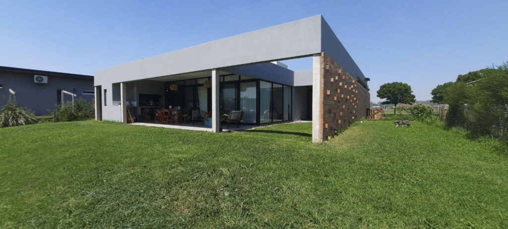 1dcda81f-49d6-4e24-8333-2d007ae9a9e5