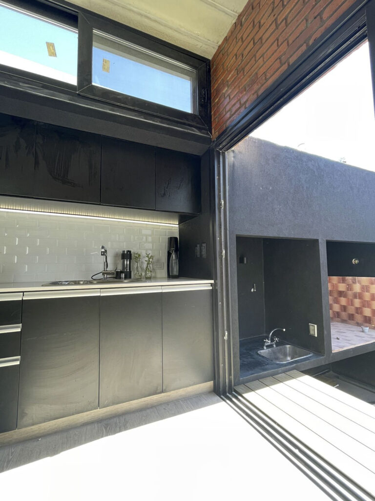 38be4c2e-74f4-4a62-b0e3-f00ac75cf878