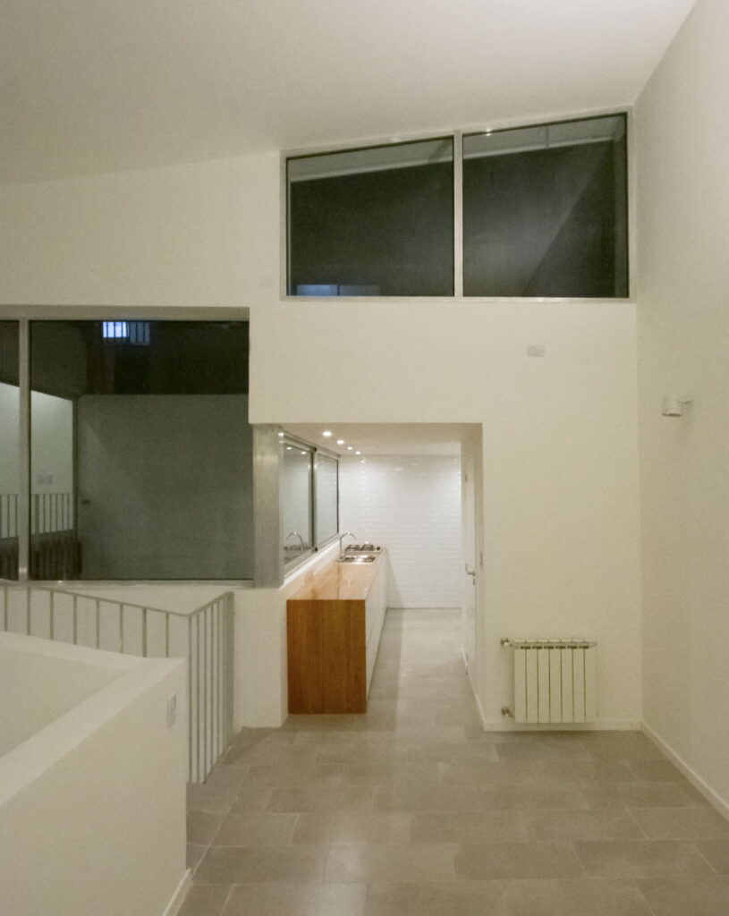 b5f76111-9644-4688-ba6f-81c7661712a3 (1)